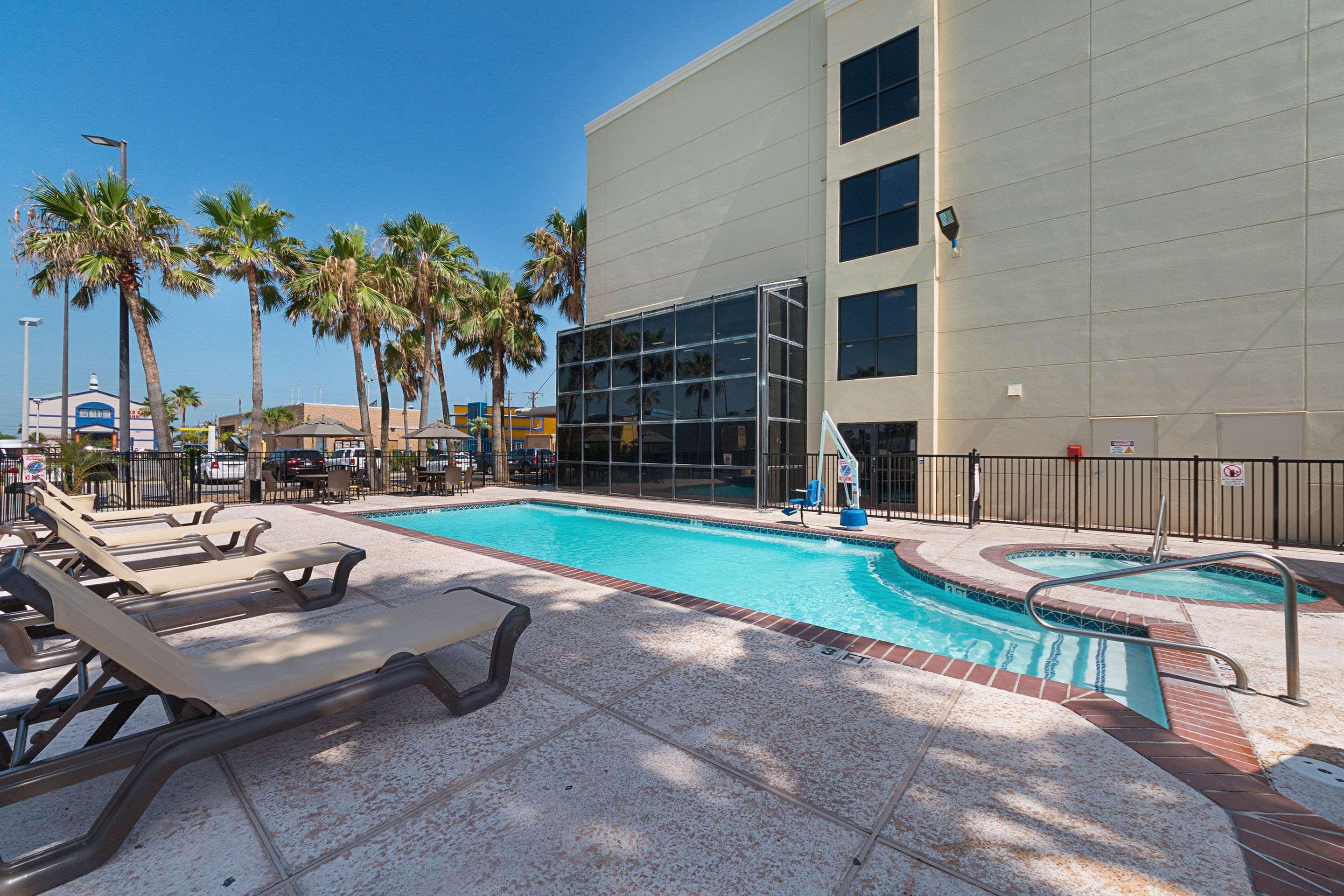 Comfort Suites Beachside South Padre Island Exterior foto
